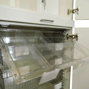 MLK-65 medicine cabinet