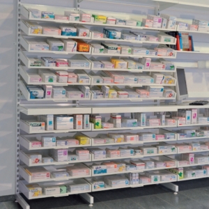 MedicStorage системы стальных полок для больничных аптек